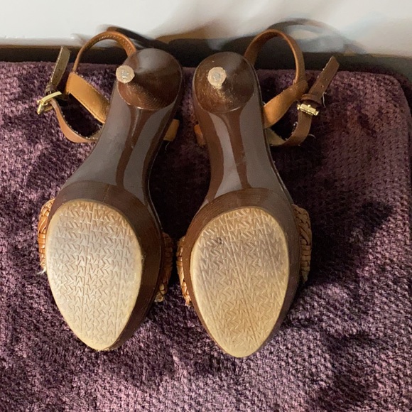 Michael Kors heels - Picture 3 of 4